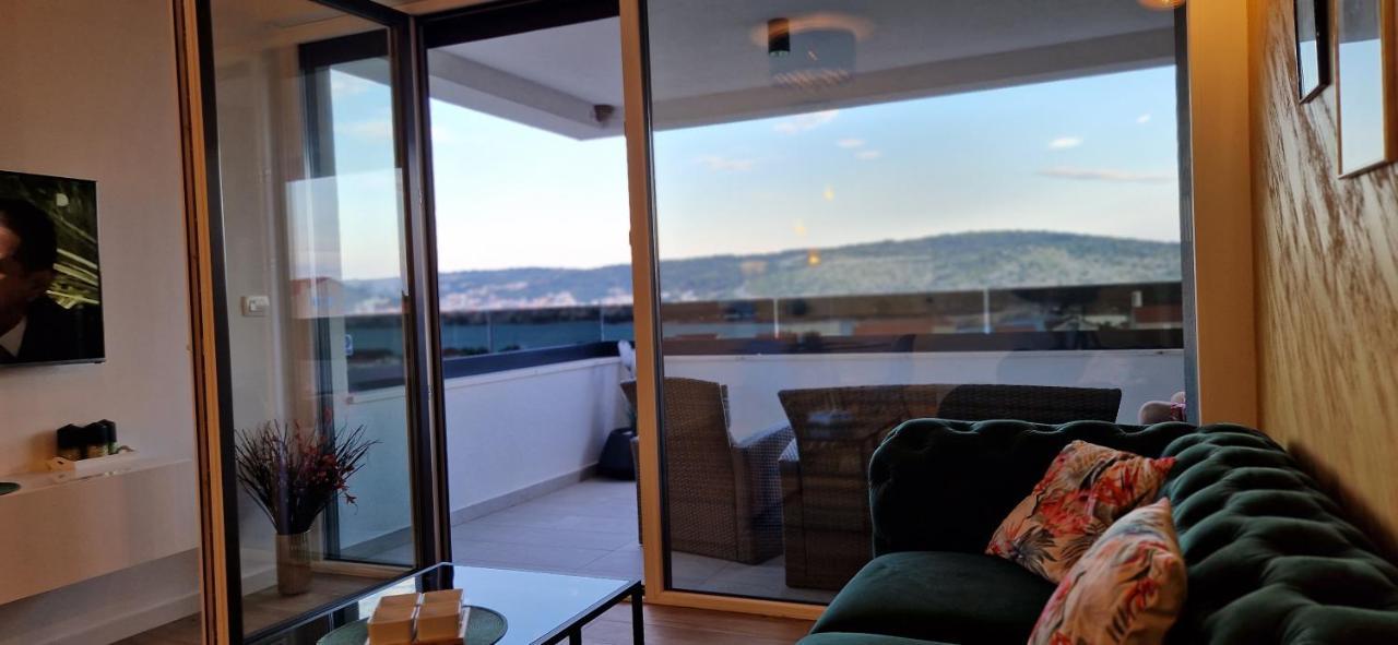 Apartman Marcelina 2 In Trogir Ngoại thất bức ảnh